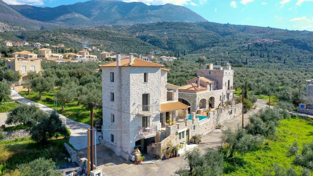 Hotel Mani Stone Towers à Kotronion  Extérieur photo